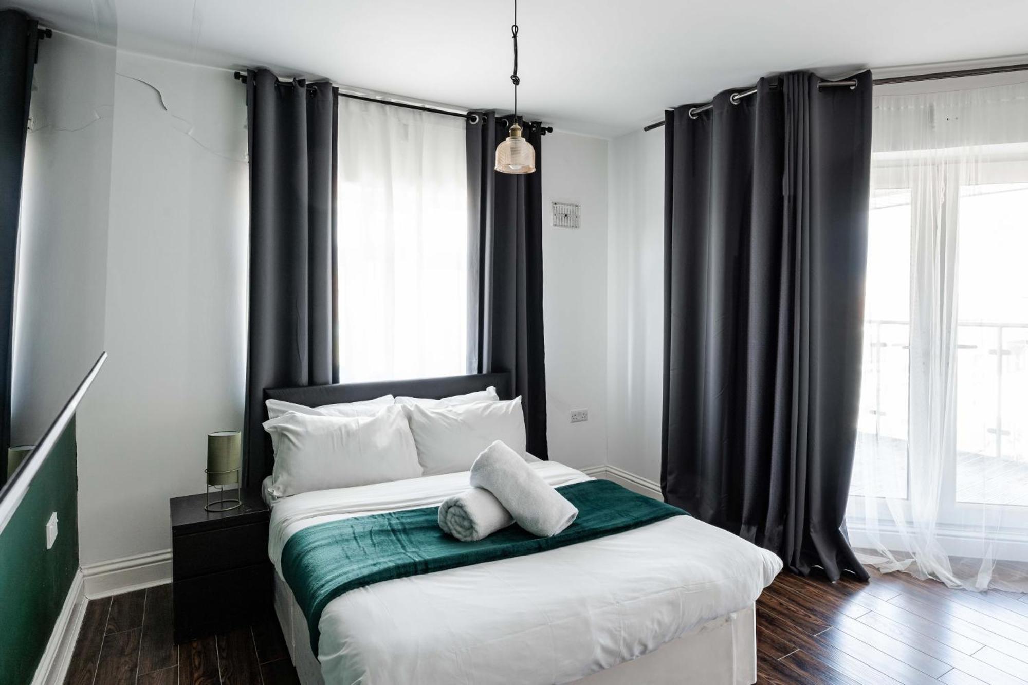 Standard Double Room,1489318060:JPEG