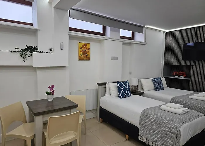 London Stay Apartments